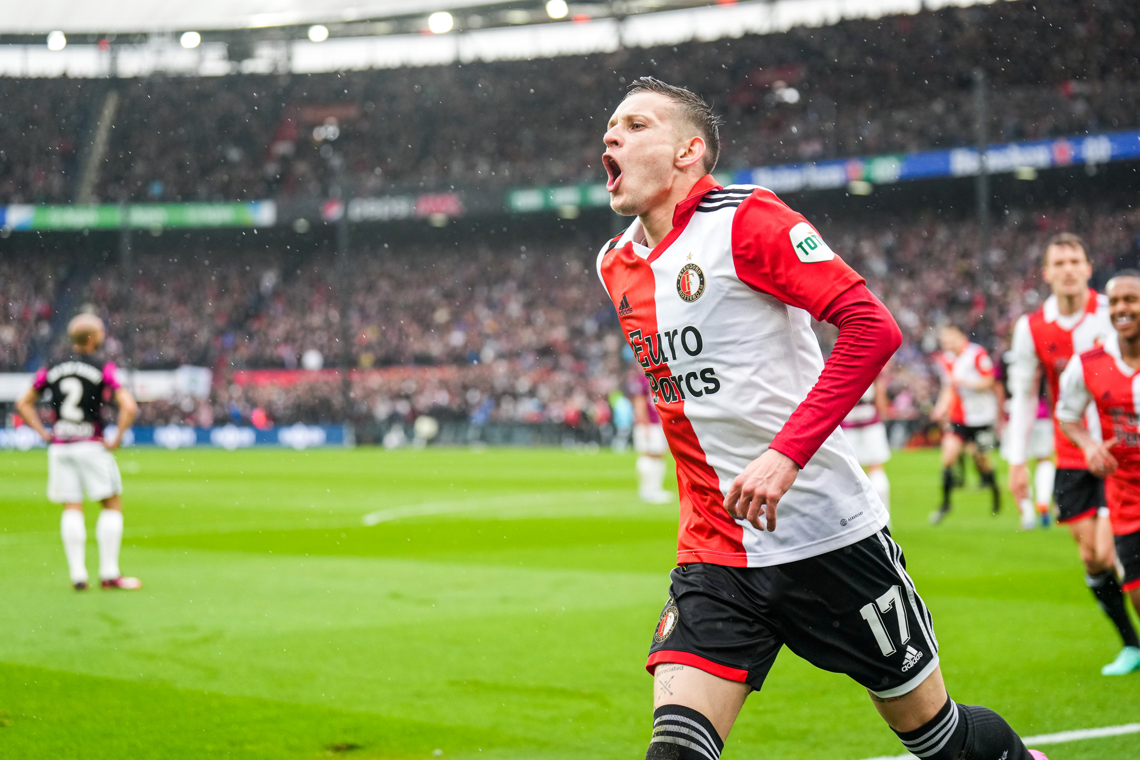 Feyenoord - FC Utrecht • 3 - 1 [FT]