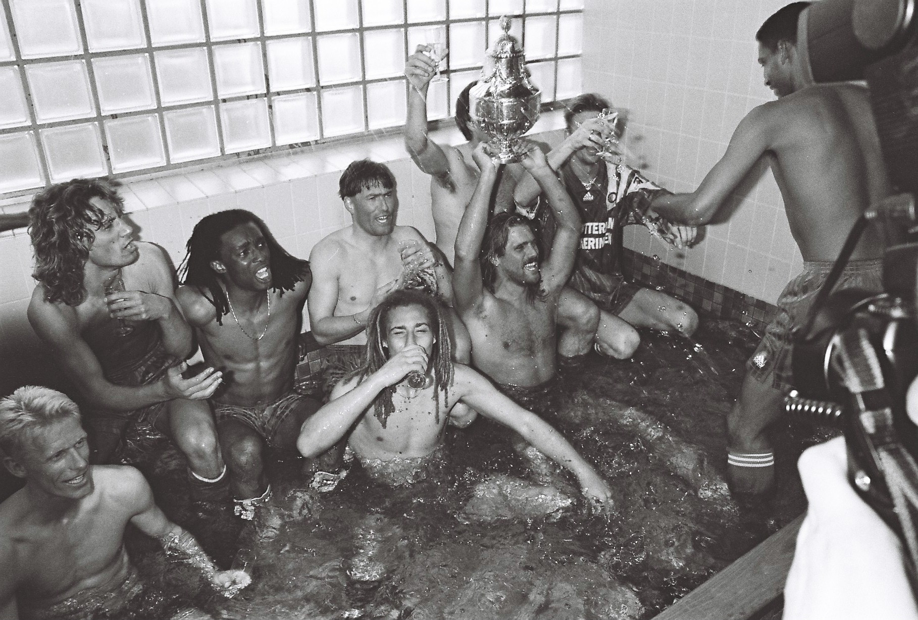 Trophy Day [UNIEKE FOTO'S] • Feyenoord wint laatste bekerfinale in de oude Kuip (1994)