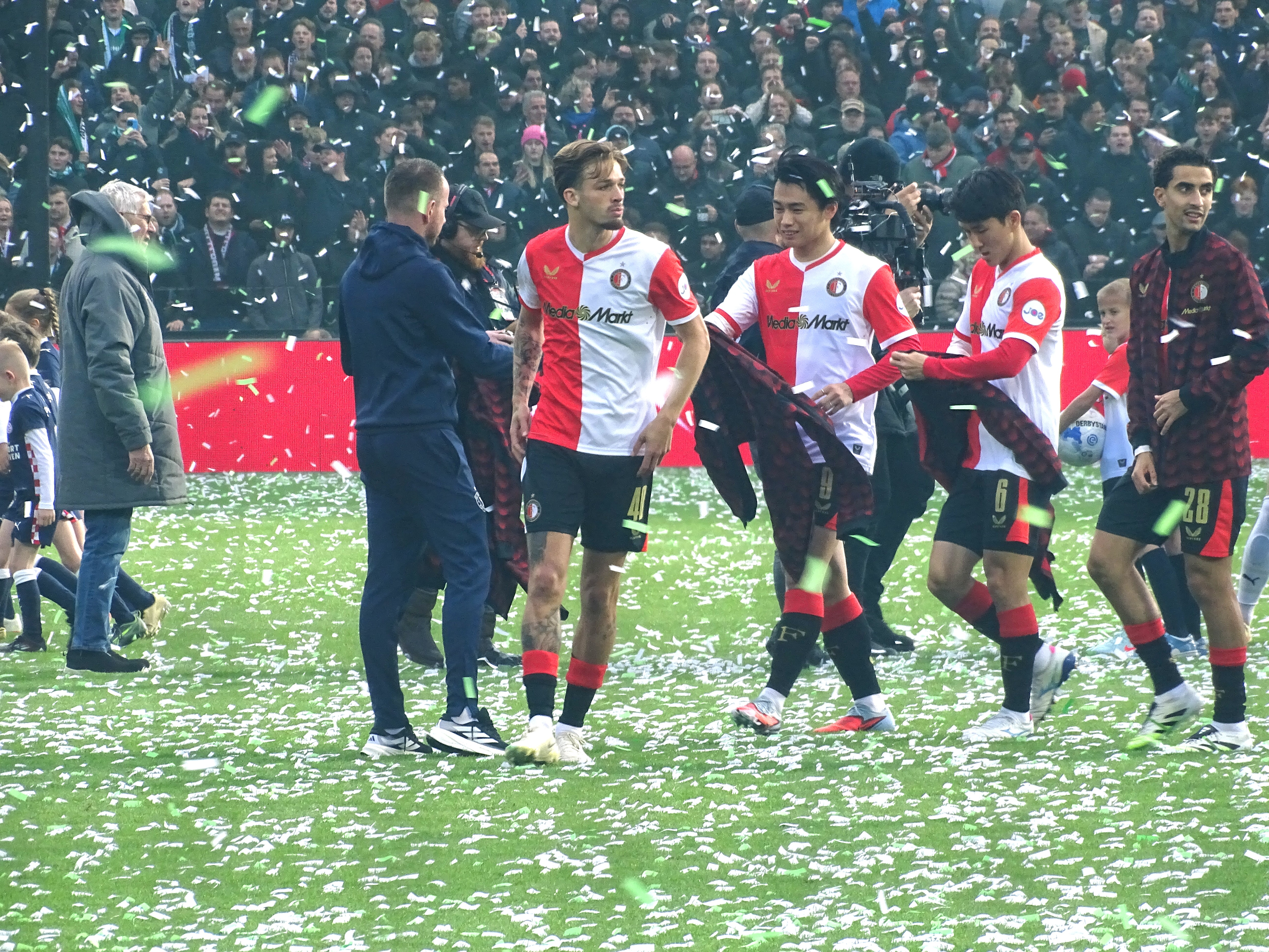 feyenoord-vs-psv-eindhoven-2-3-jim-breeman-sports-photography-23