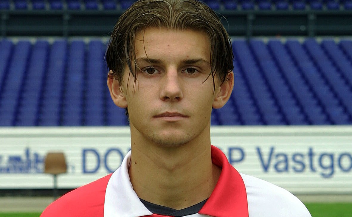 De cannabinolzaak • Hoe een dopingcontrole Smolarek de UEFA Cup-finale kostte