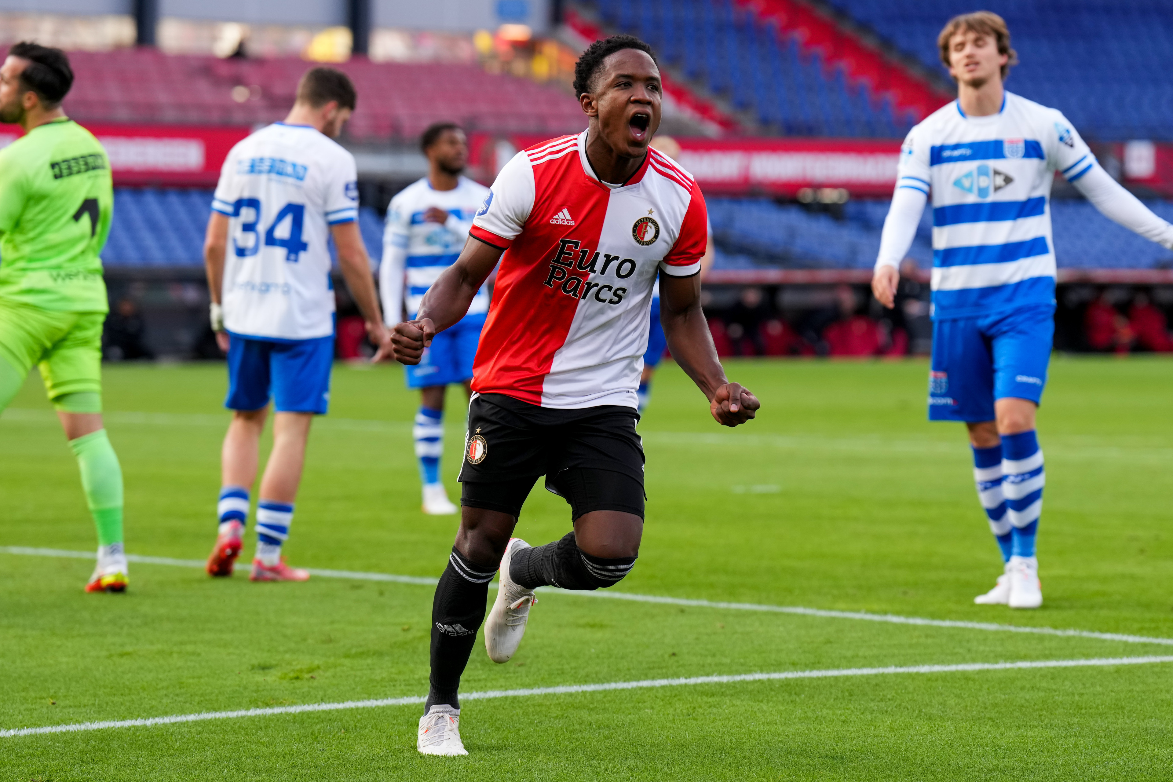 Bekerduel Feyenoord - PEC Zwolle inbegrepen bij seizoenkaart