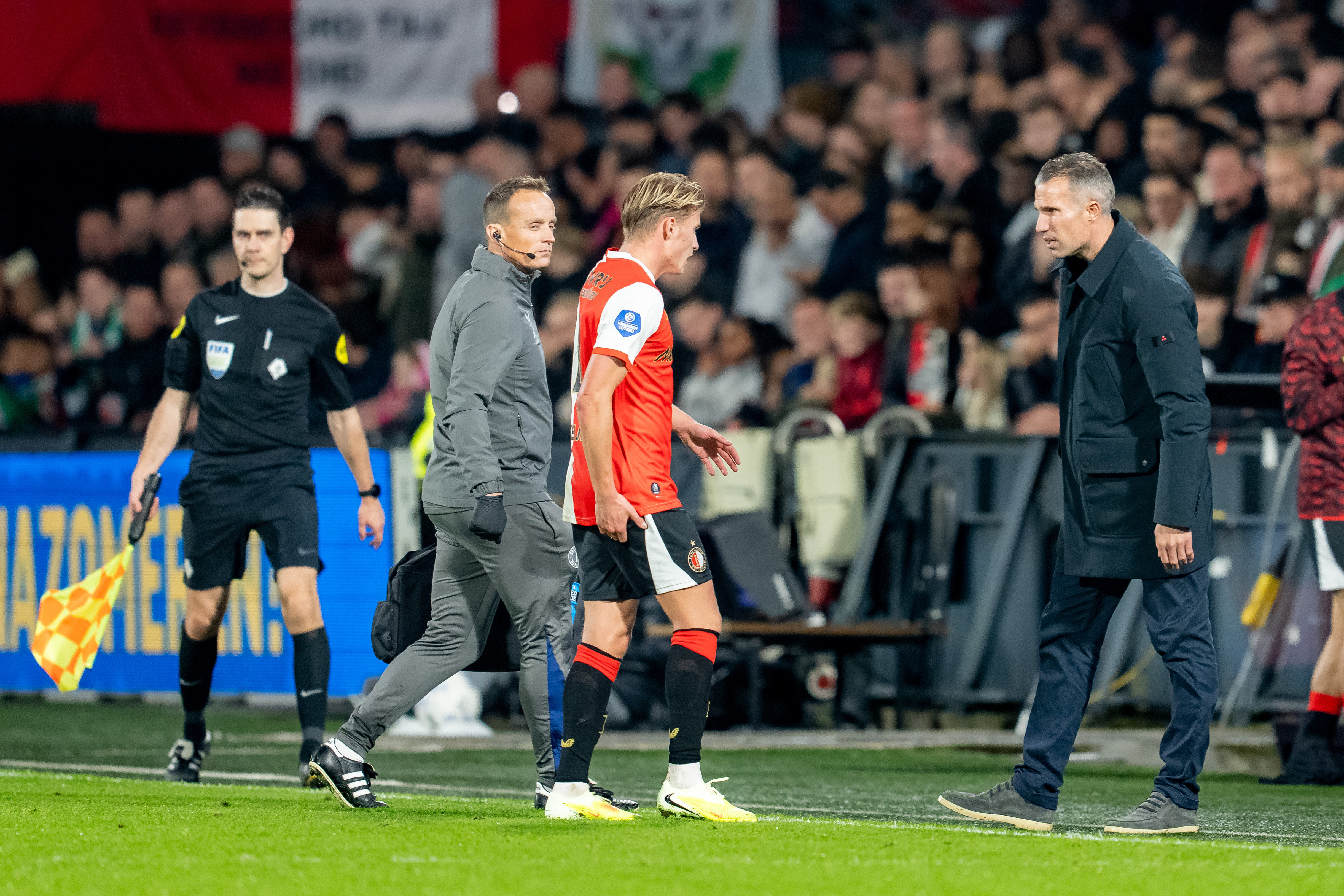 Aanvoerder Steijn wéér wissel: "Hij pakt dat goed op"