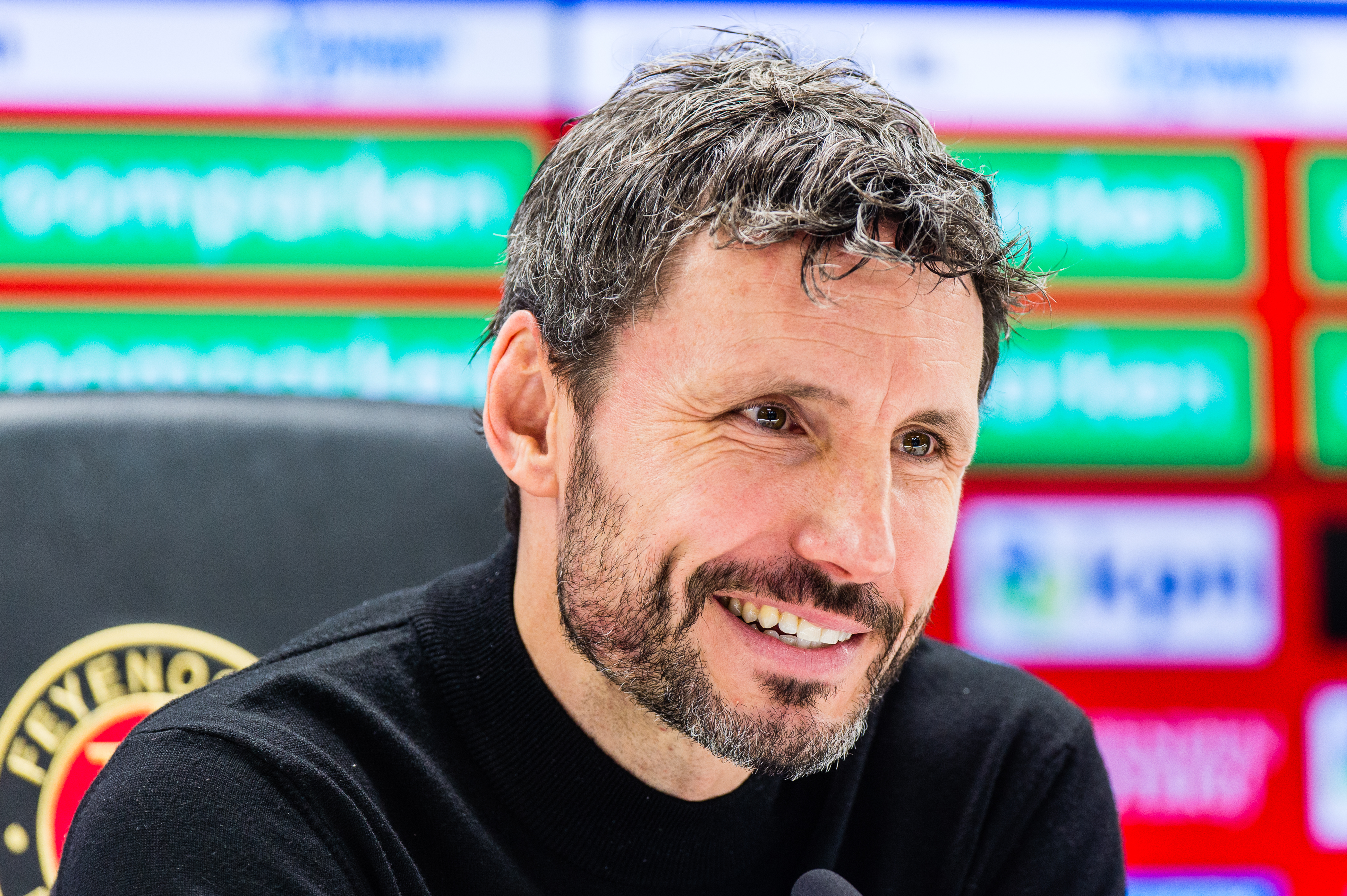 Van Bommel: "Dat is wel een stadion waar het gek kan zijn"