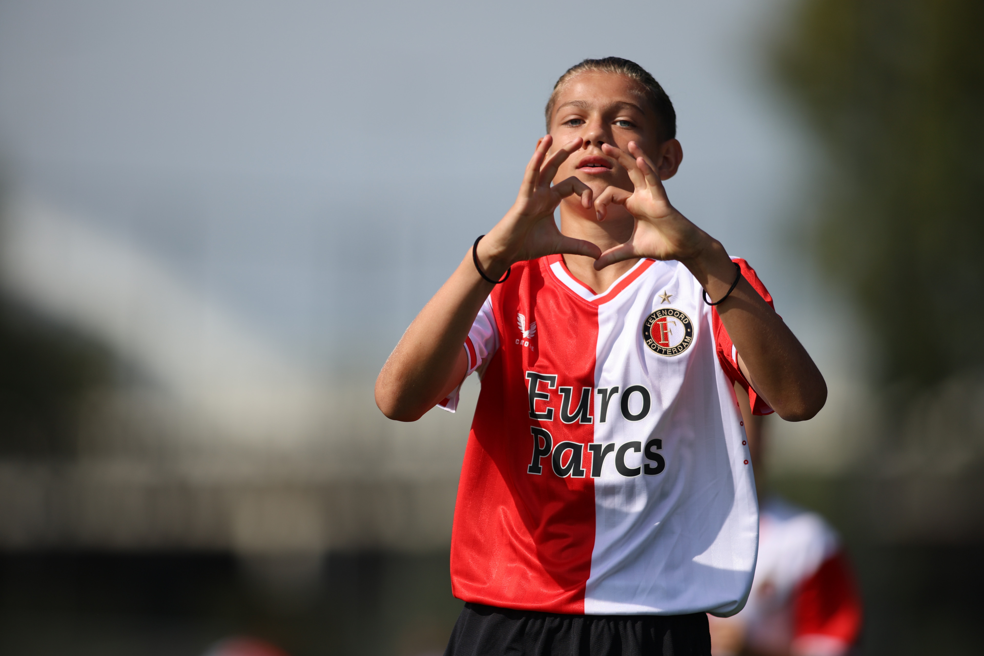 Feyenoord O14 wint met 7-1 van stadgenoot Sparta Rotterdam O14 (7-1)