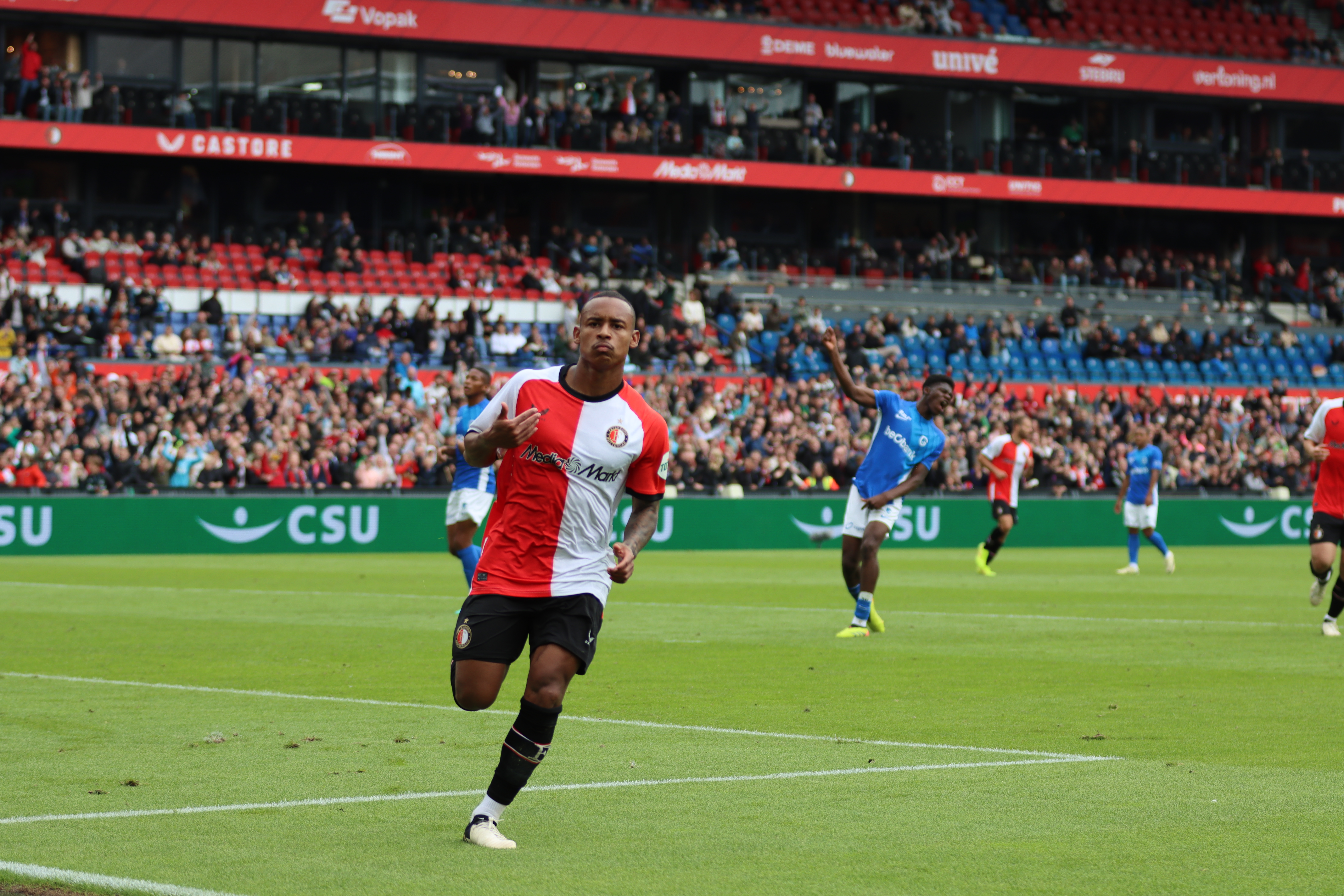 Igor Paixão Feyenoord - KRC Genk Jim Breeman Sports Photography