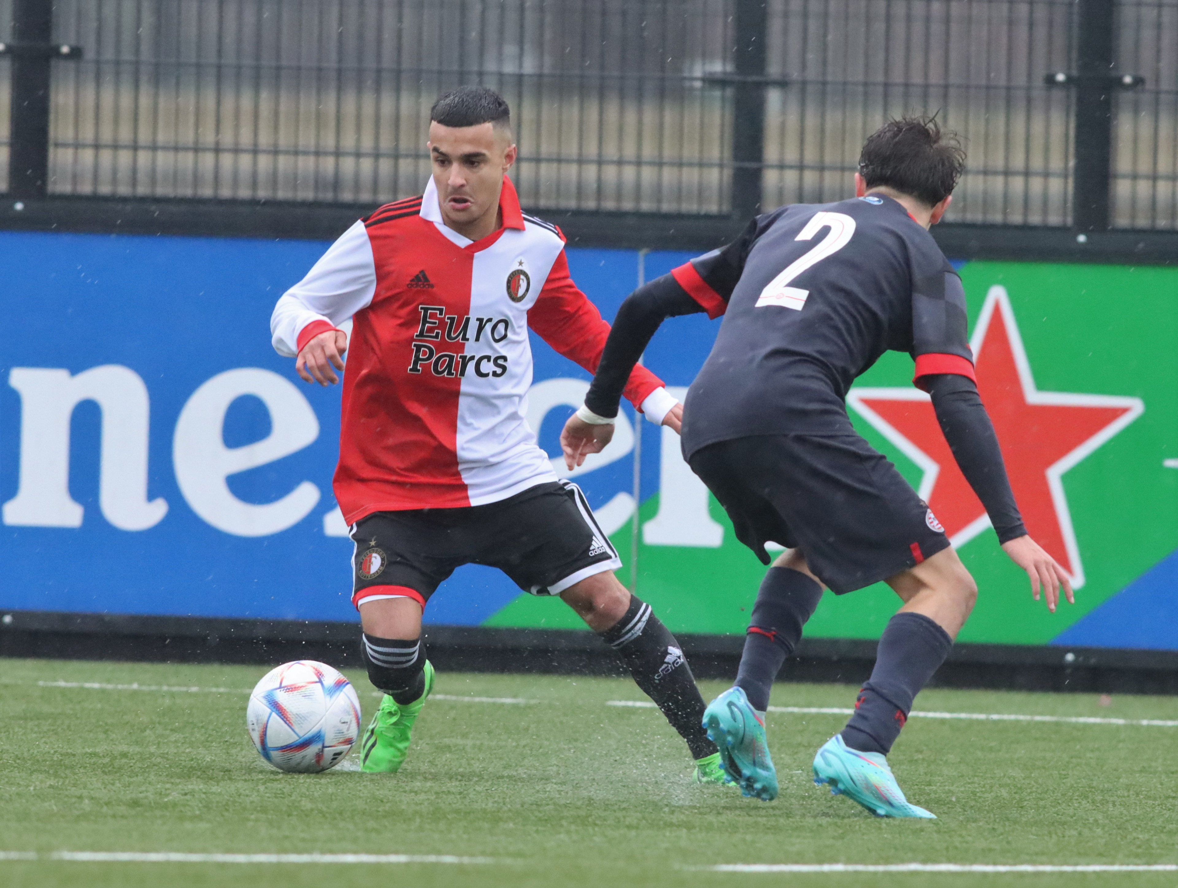 Feyenoord O18 wint eerste duel na de winterbreak met 1-0 van PSV O18