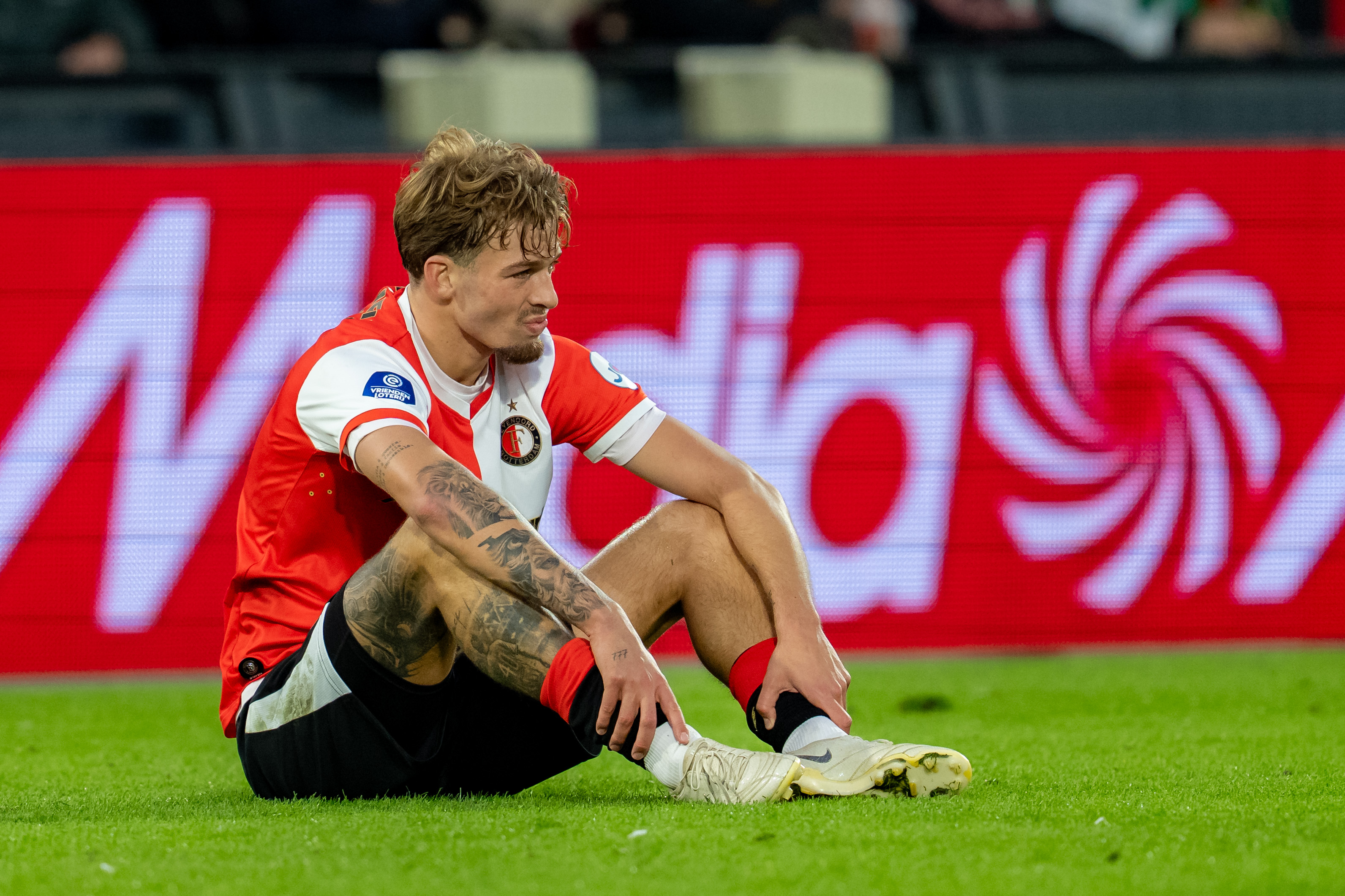 Feyenoord krijgt tegen PSV niet de juiste mensen aan de bal