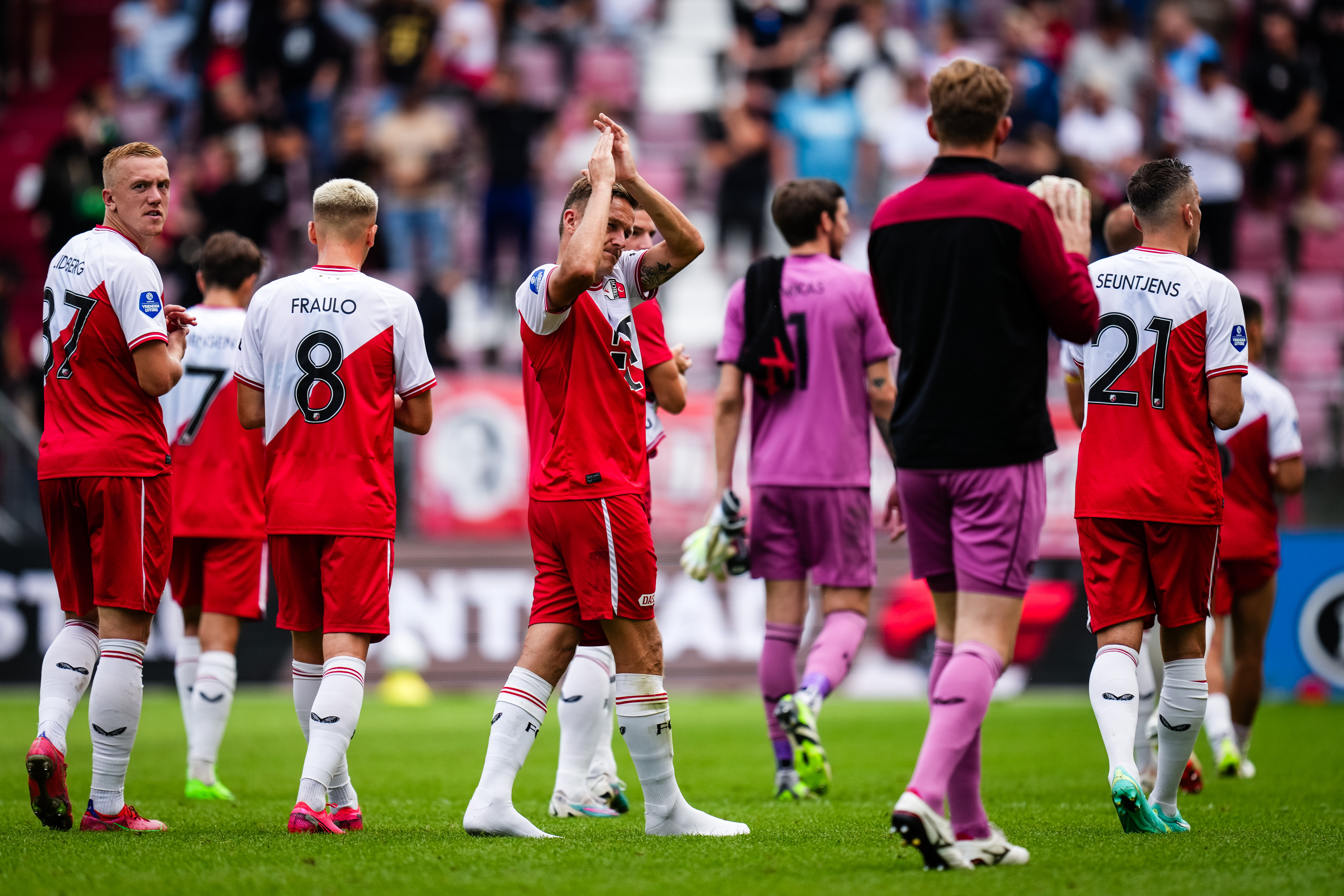 "Een wedstrijd tegen Feyenoord kan je verliezen, als je realistisch bent"