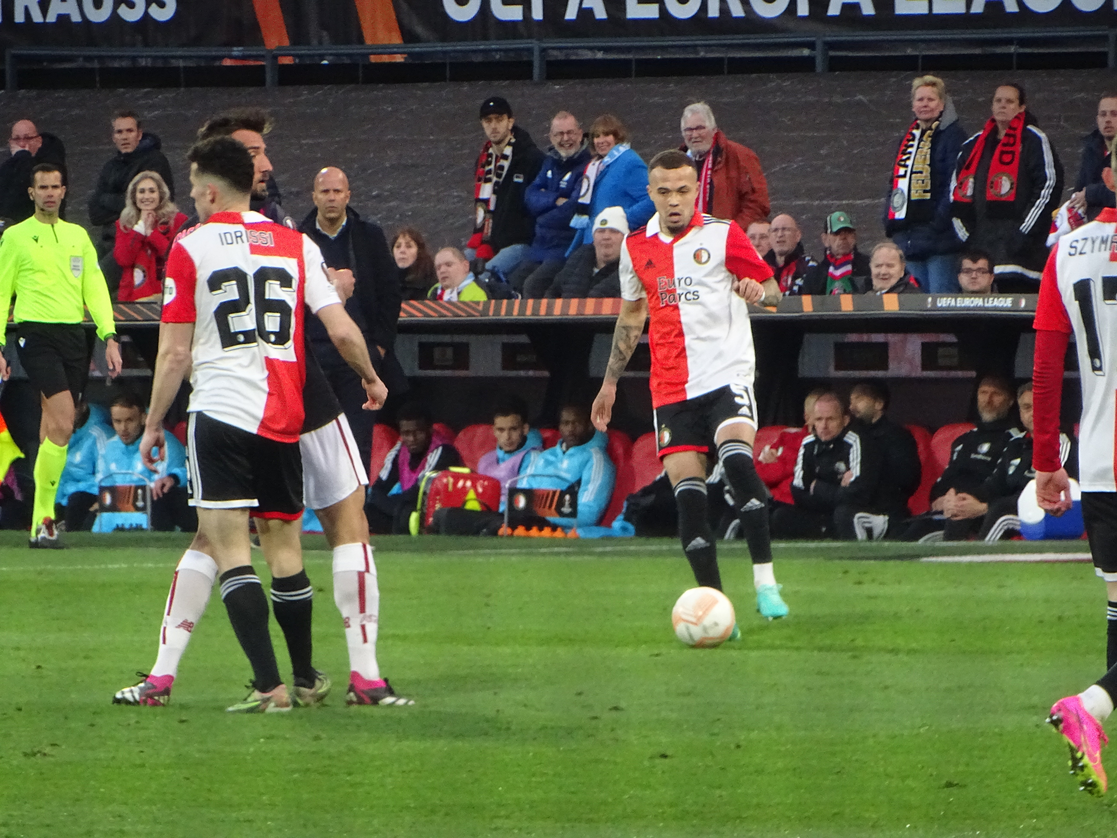 feyenoord-as-roma-1-0-13-04-2023-jim-breeman-sports-photography-42