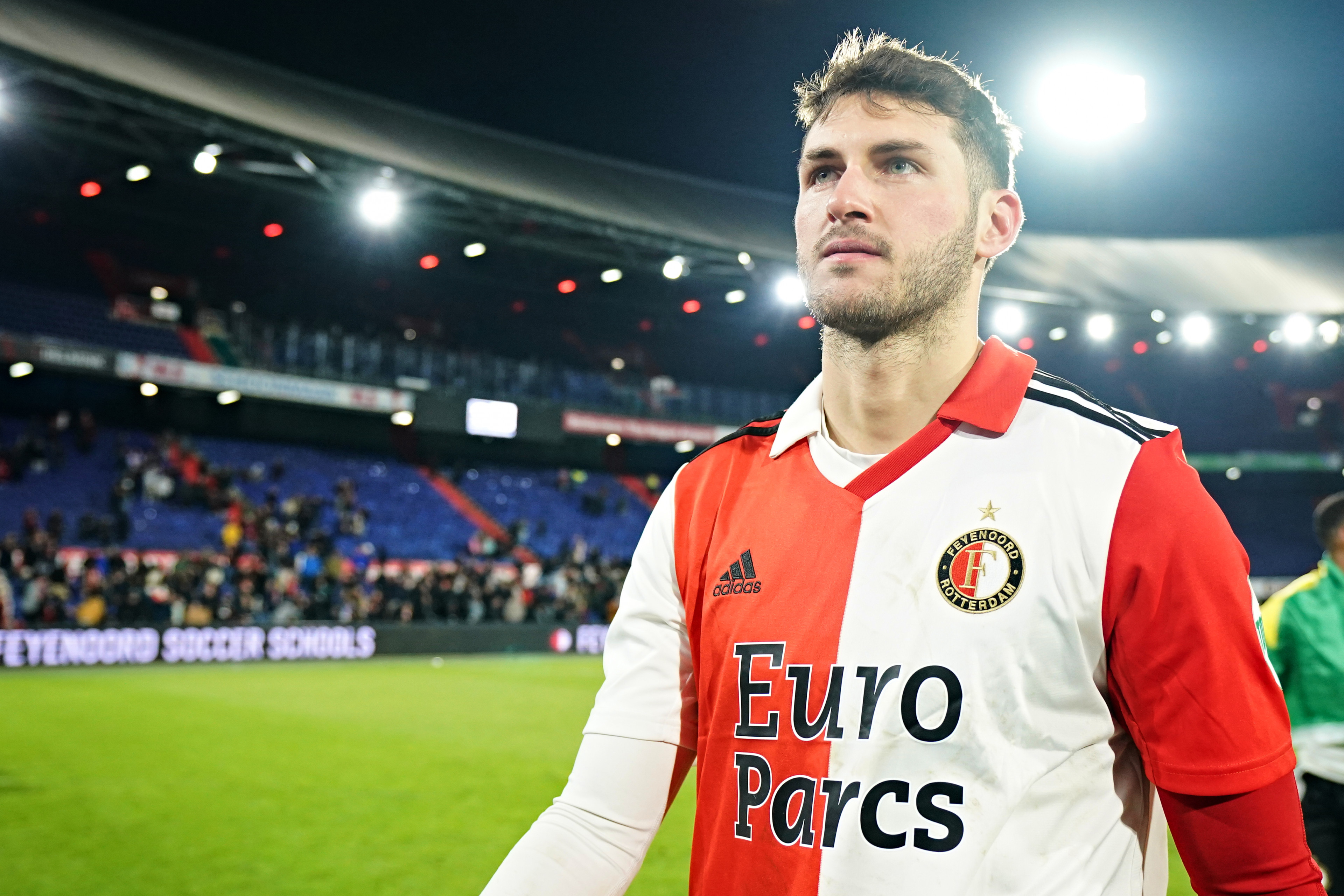 Welke spelers kunnen er bij Feyenoord vertrekken deze zomer?