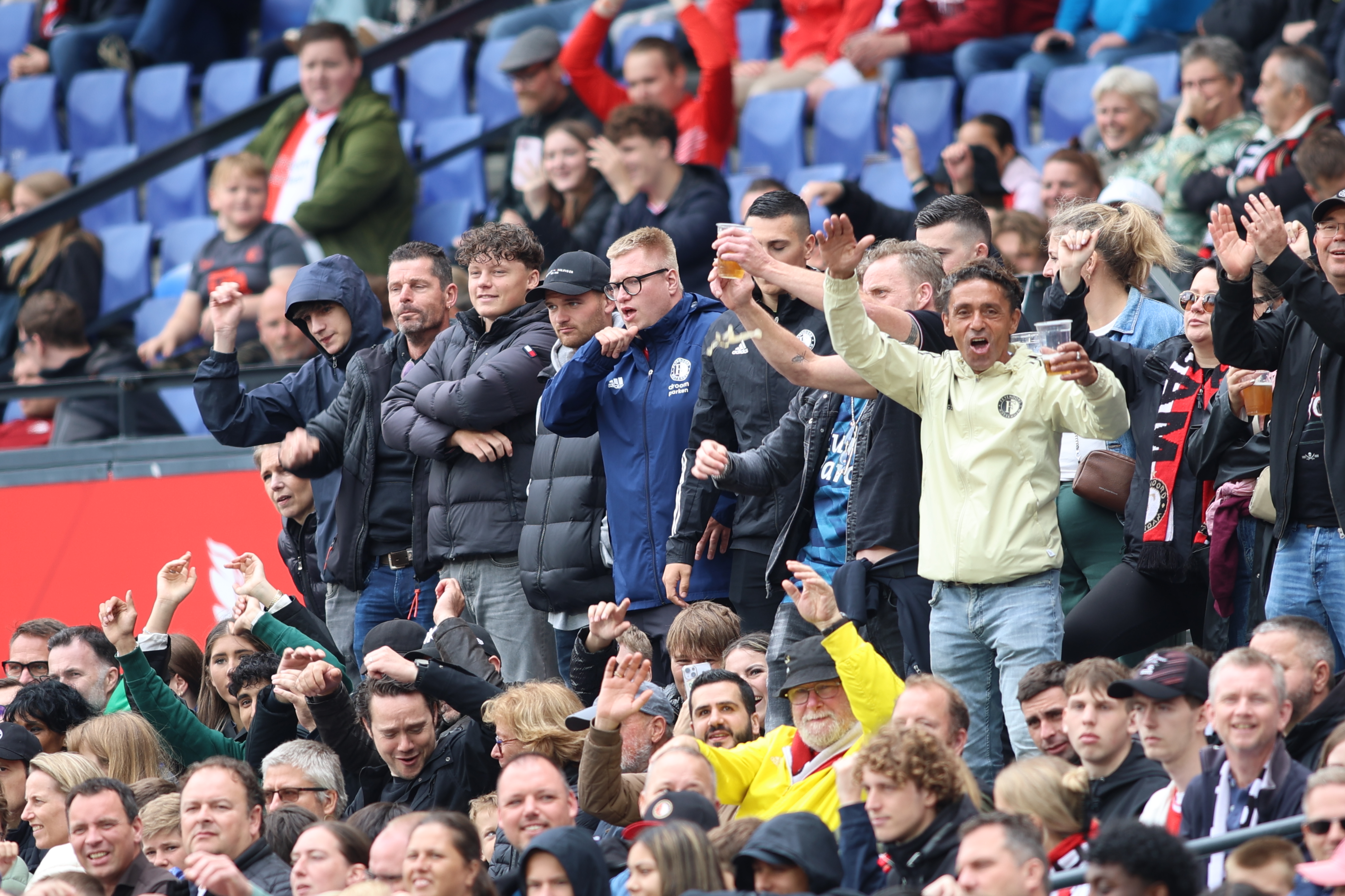 Feyenoord supporters Feyenoord - KRC Genk Jim Breeman Sports Photography