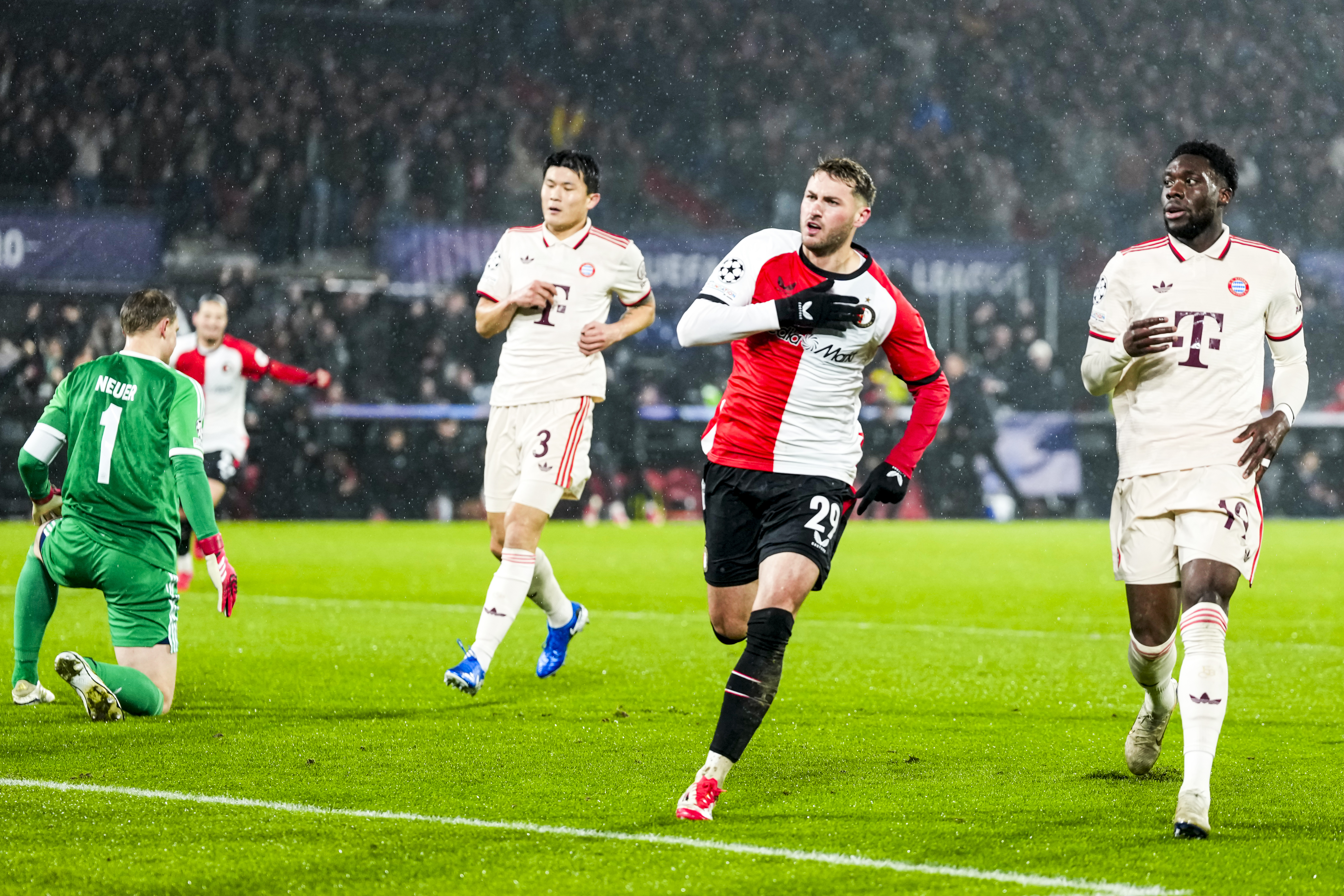 Romano: ‘Feyenoord kan bod op Gimenez verwachten uit Milaan’