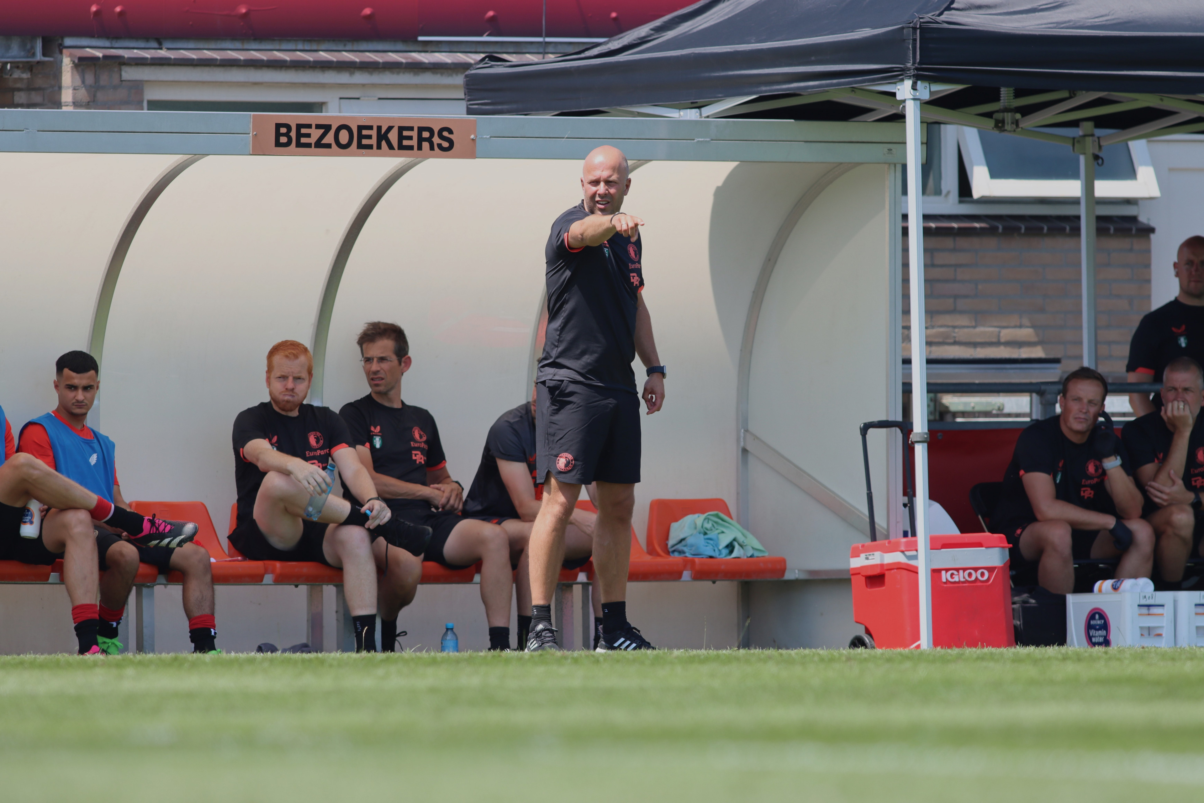 Slot: “Het individu bij Feyenoord speelt goed door het team”