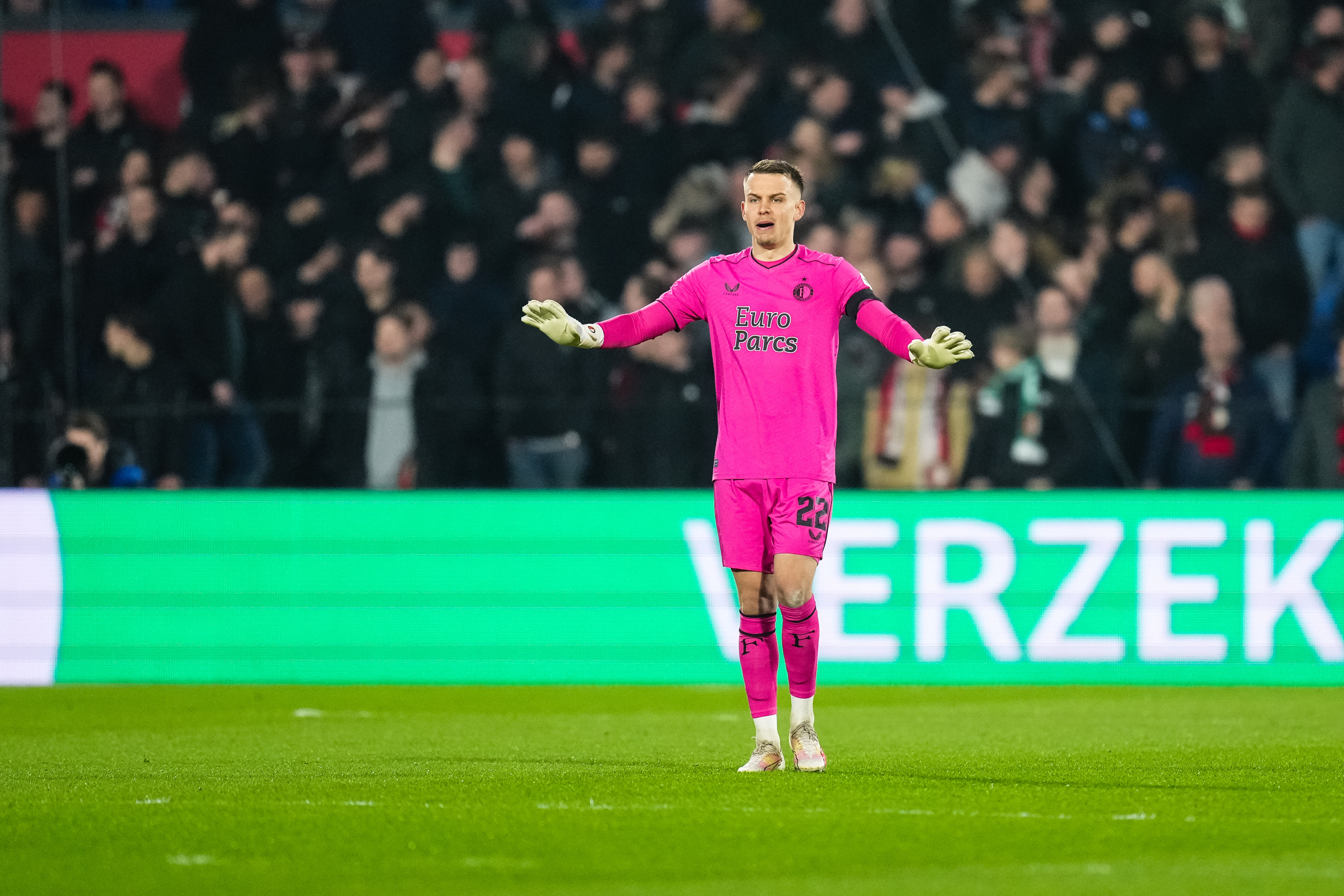 Cijfers • Verdediging staat ook tegen Heracles als een huis