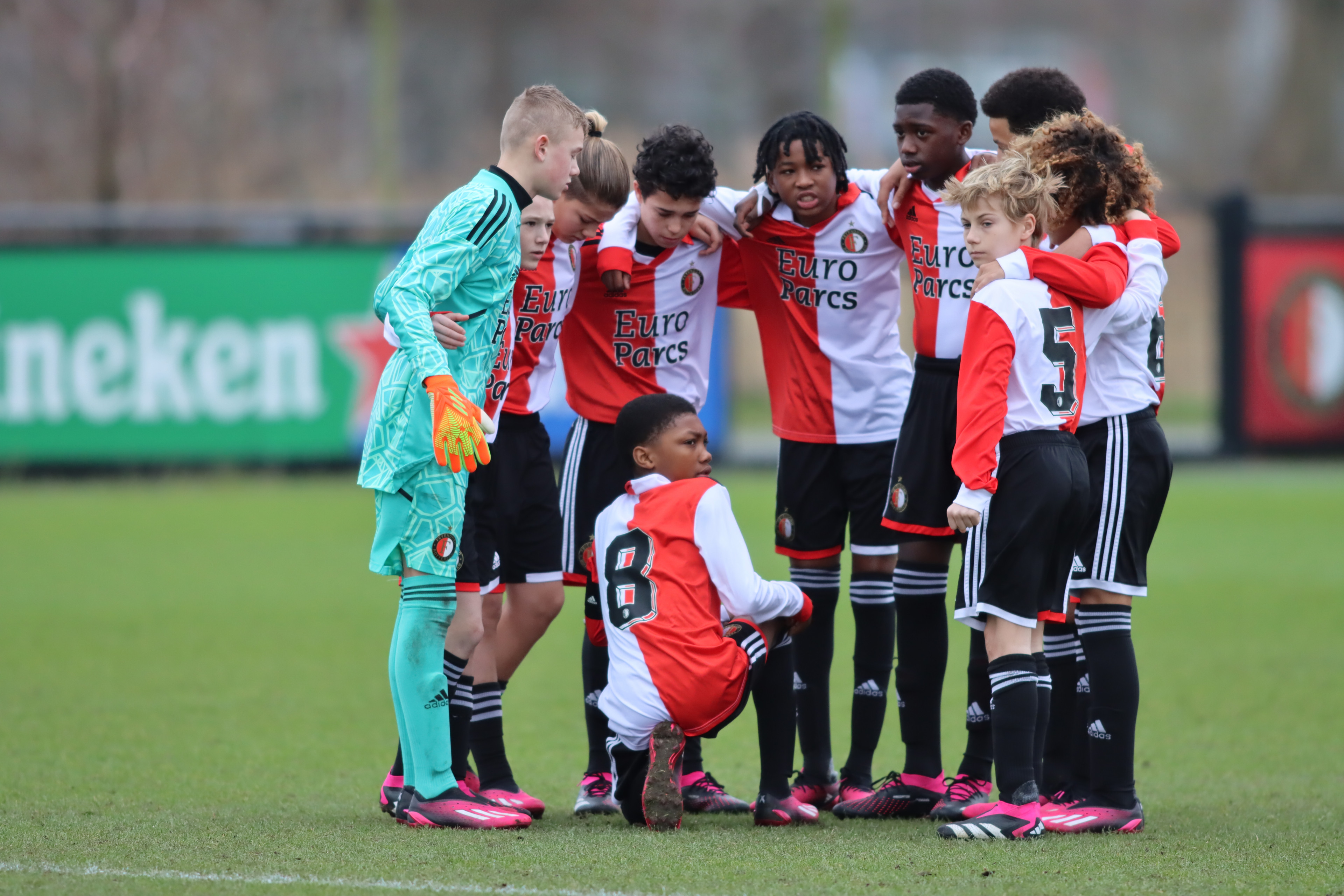 Overzicht Academy: Feyenoord O14 blijft in titelrace