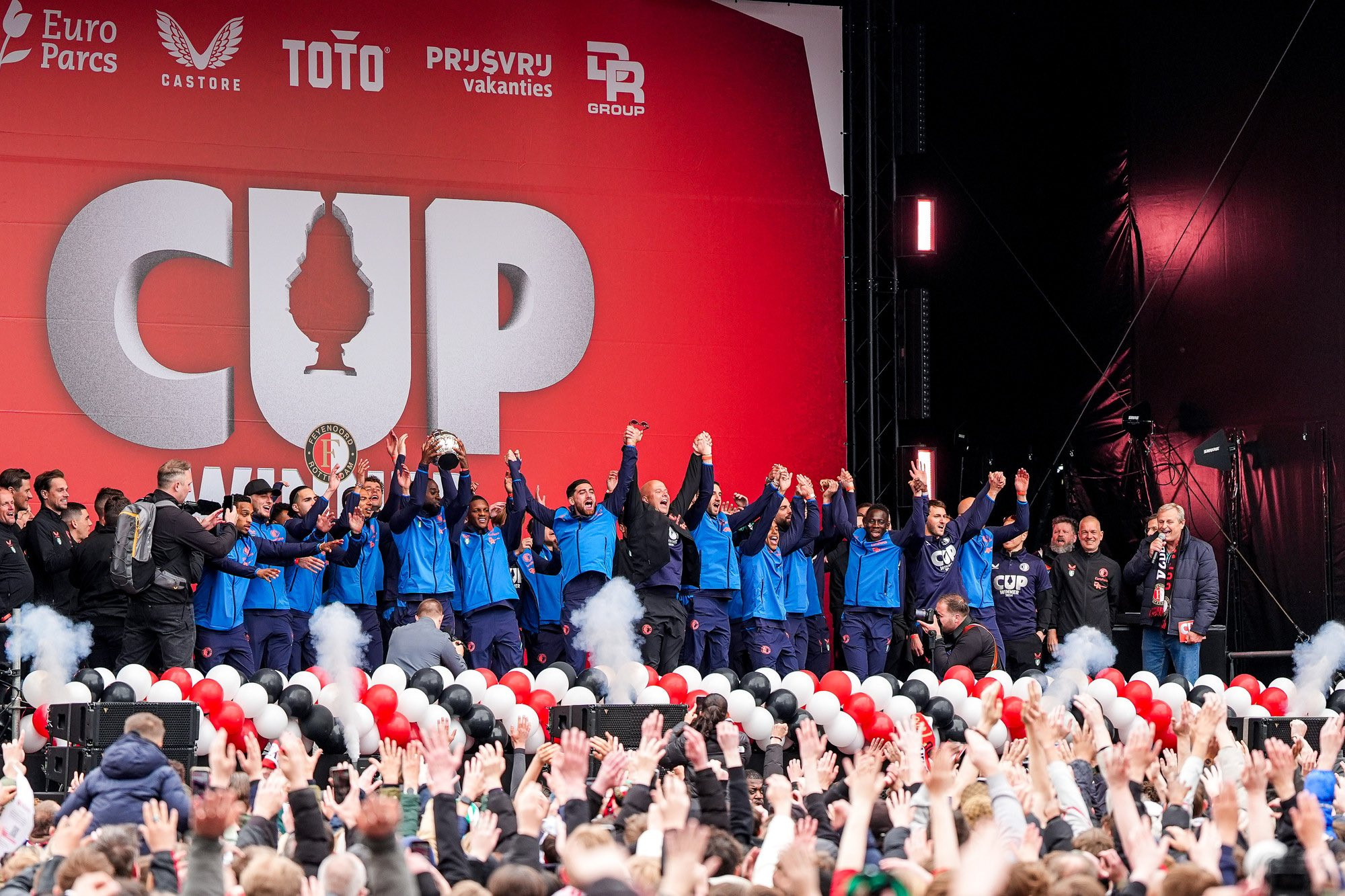 Nagenieten: bekijk hier de mooiste beelden van de bekerhuldiging!