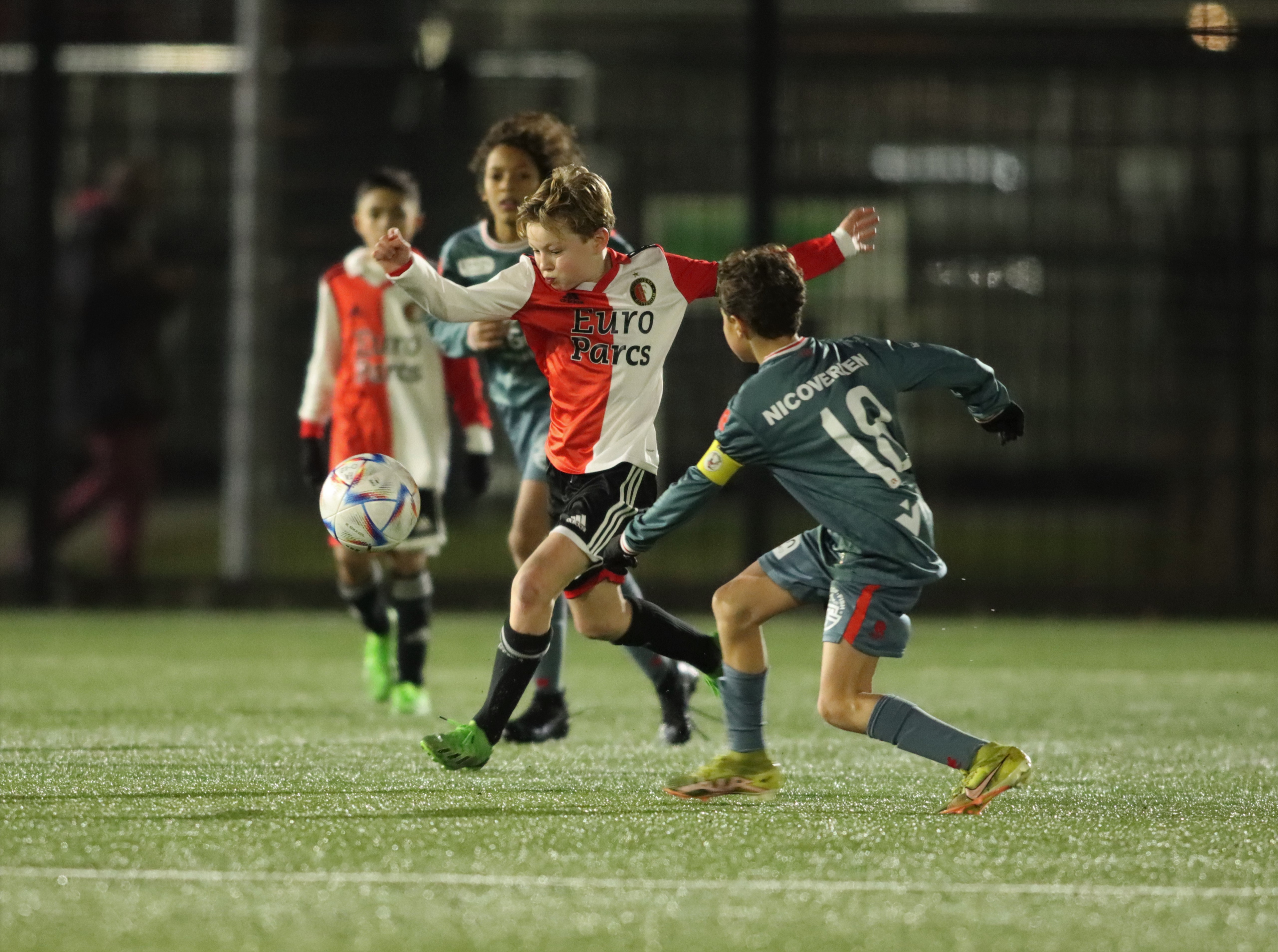 Feyenoord O12 wint stadsderby van Sparta Rotterdam O13-1 (3-2)