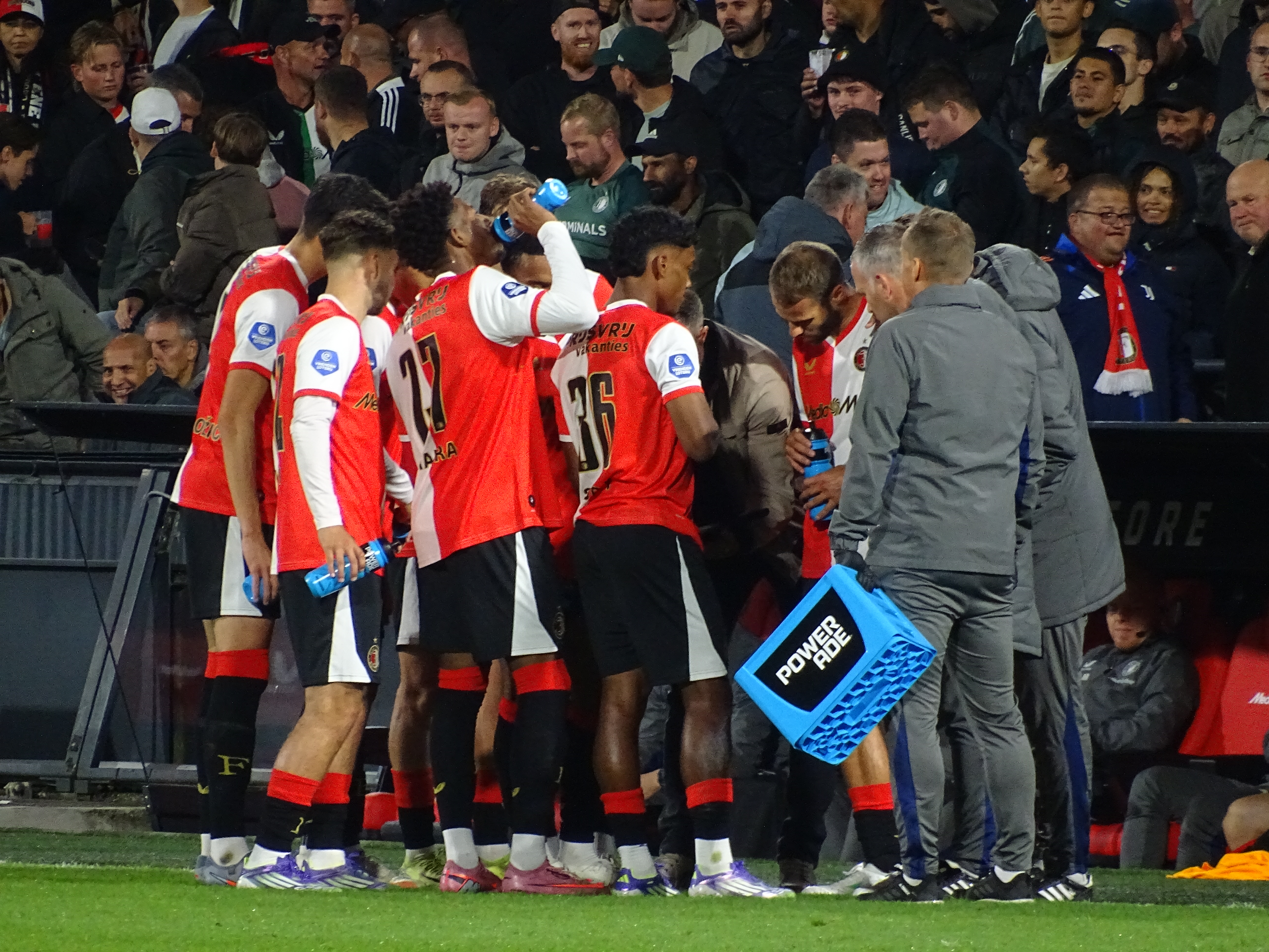 feyenoord-sc-heerenveen-1-0-jim-breeman-sports-photography-53