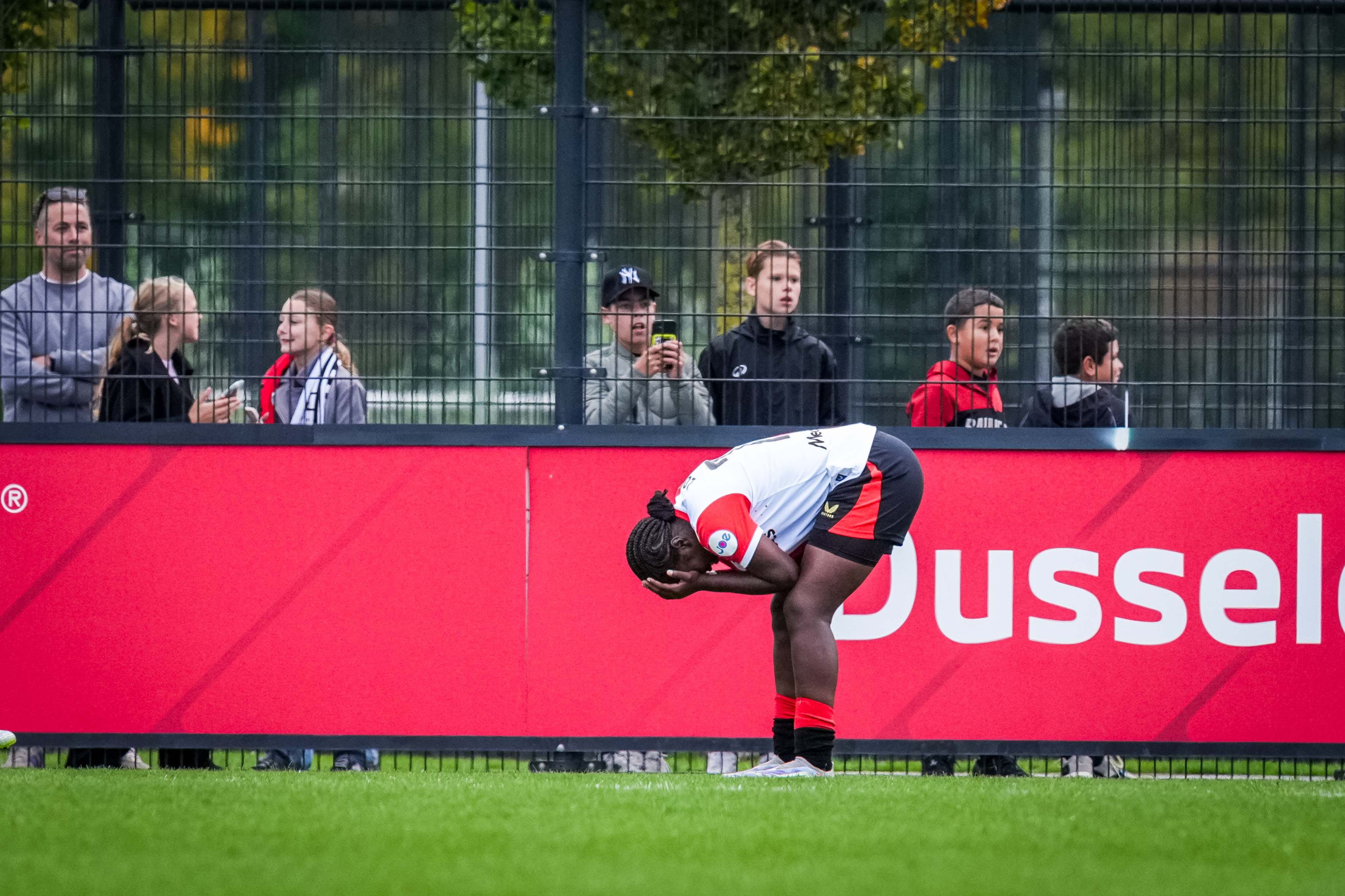 Feyenoord V1 doet zichzelf tekort met nederlaag in Klassieker